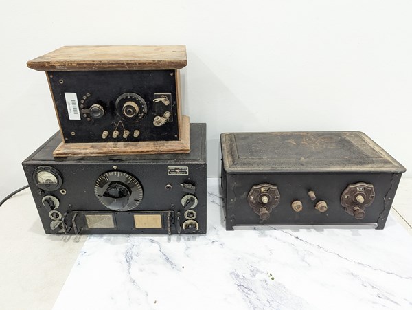 Lot 291 - RADIOS