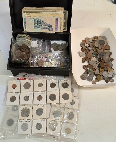 Lot 1058 - COINS