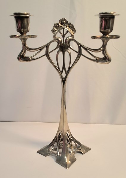 Lot 1001 - ART NOUVEAU CANDLESTICK