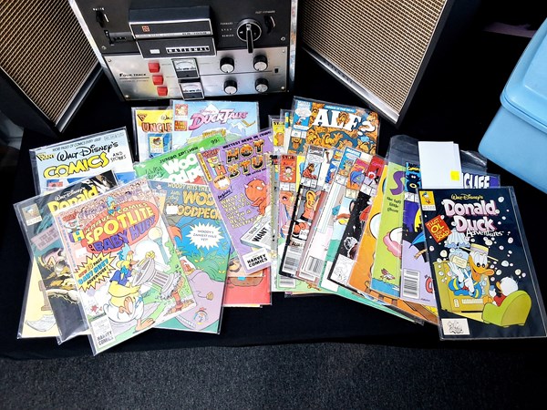 Lot 1348 - COMICS