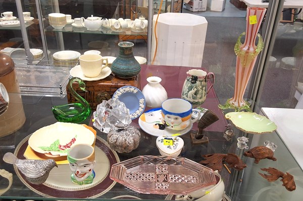 Lot 1336 - CHINA AND GLASSWARE