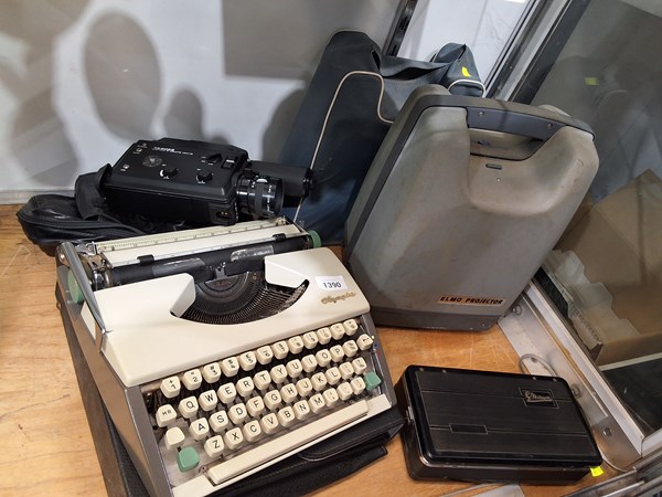 Lot 1390 - TYPEWRITER, SUPER 8 AND RADIO