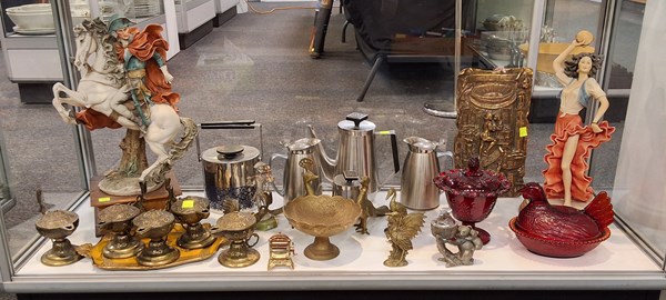 Lot 1376 - ORNAMENTS