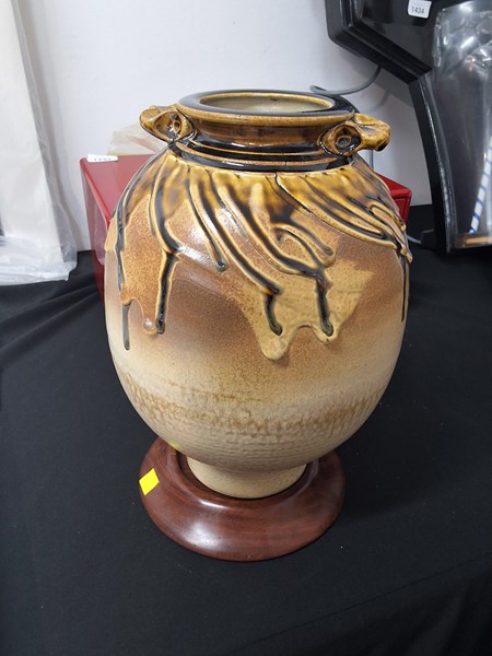 Lot 1442 - STUDIO POTTERY VASE