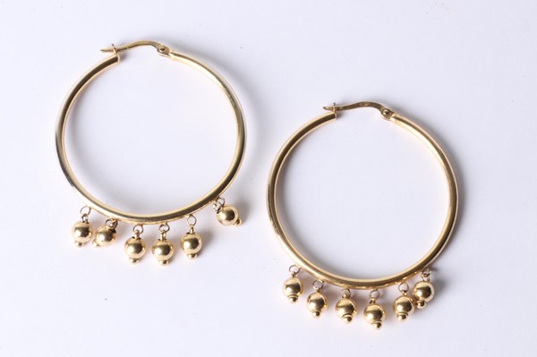 Lot 1023 - GOLD EARRINGS