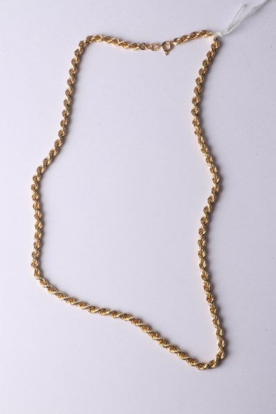 Lot 1030 - GOLD NECKLACE