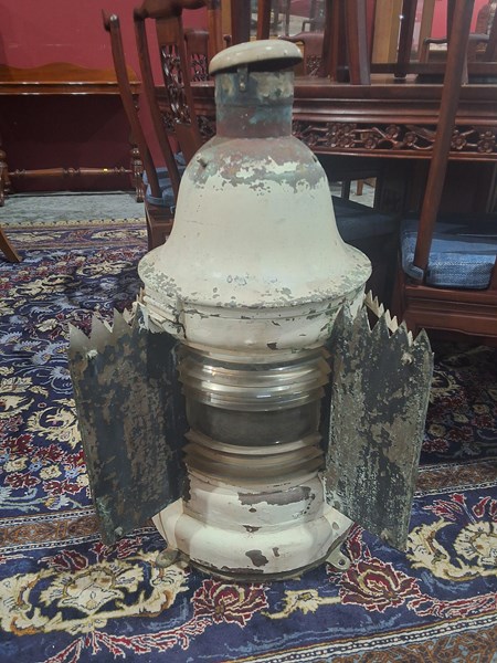 Lot 191 - NAVIGATION LIGHT