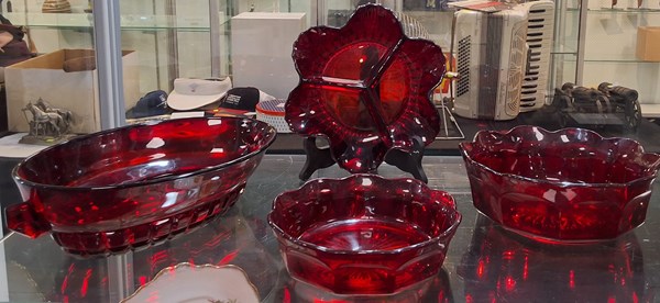 Lot 1362 - RUBY GLASS