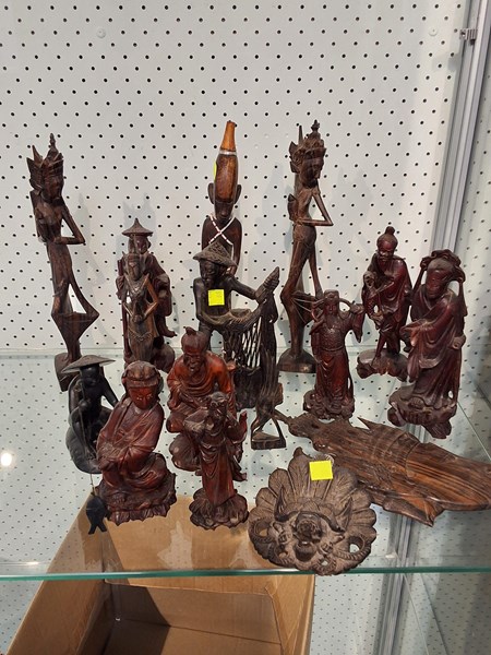 Lot 1286 - CARVED TIMBER FIGURES