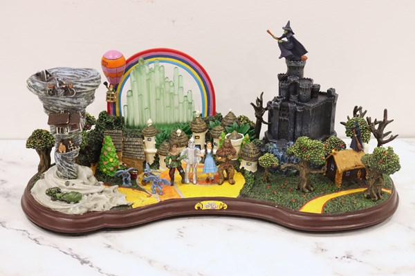 Lot 1343 - WIZARD OF OZ DIORAMA