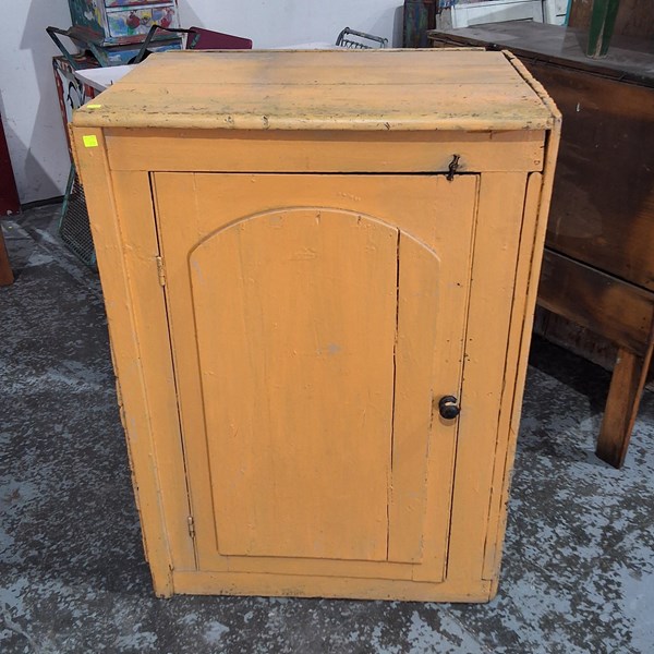 Lot 243 - SIDE CABINET