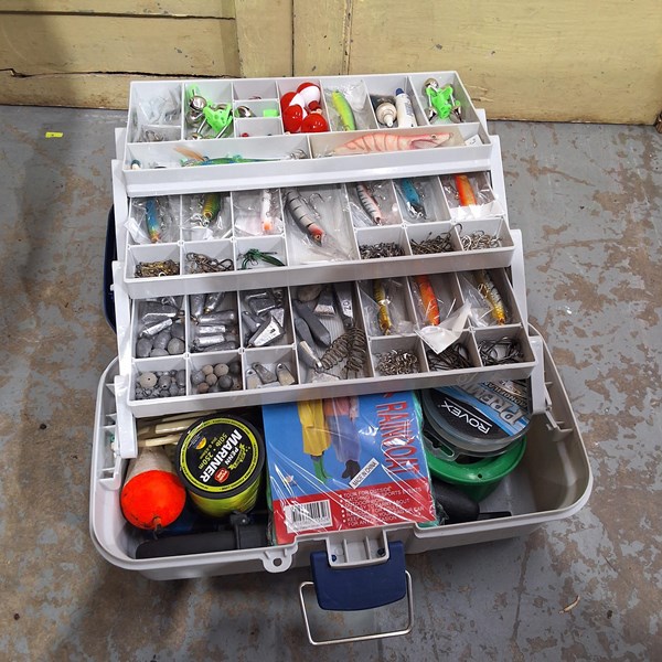 Lot 233 - TACKLE BOX