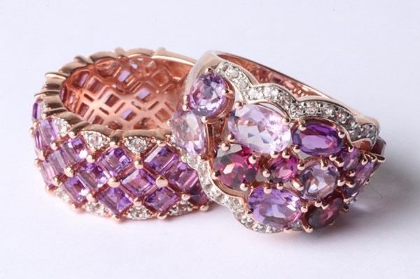 Lot 1024 - RINGS