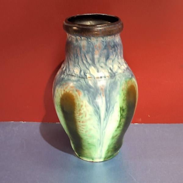 Lot 1326 - STUDIO POTTERY VASE