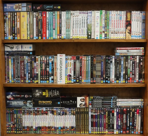 Lot 1404 - TV DVDS