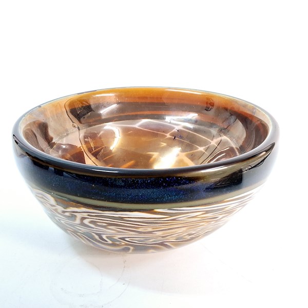 Lot 1319 - STUDIO GLASS BOWL