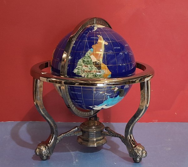 Lot 1182 - DECORATIVE GLOBE