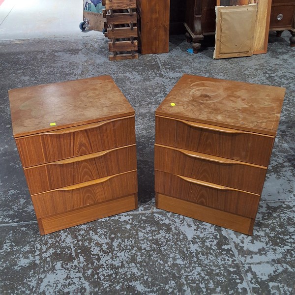 Lot 38 - BEDSIDES