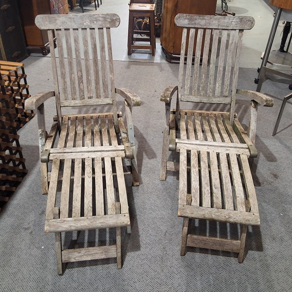 Lot 279 - SUN LOUNGERS