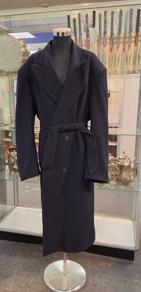 Lot 1384 - CASHMERE COAT