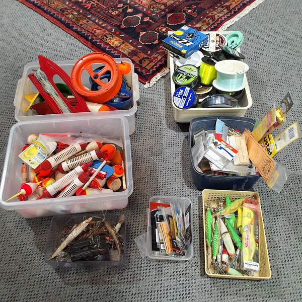 Lot 250 - FISHING TACKLE