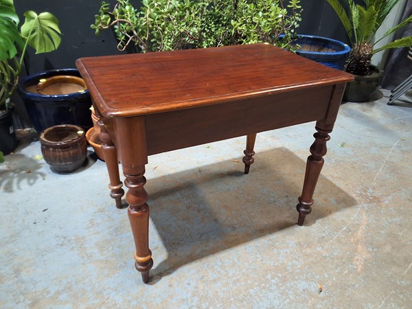 Lot 119 - HALL TABLE