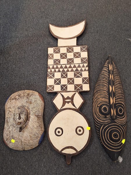 Lot 1418 - INDIGENOUS ARTIFACTS