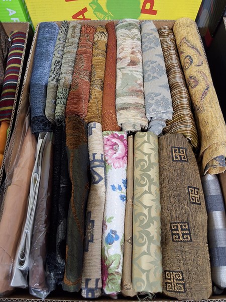 Lot 1461 - VINTAGE FABRICS