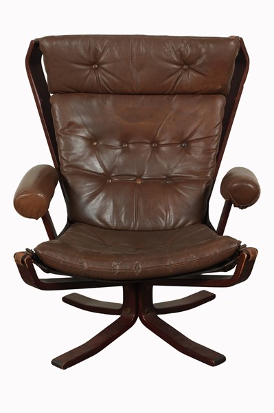 Lot 159 - FALCON CHAIR