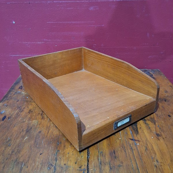 Lot 27 - FILING TRAY