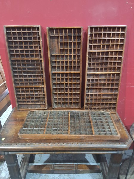 Lot 153 - PRINTERS TRAYS