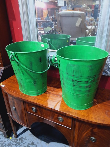 Lot 43 - PLANTER BINS