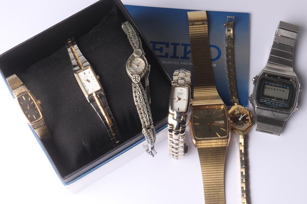 Lot 1067 - WRIST WATCHES