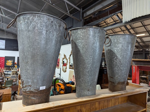 Lot 427 - FLOWER BUCKETS