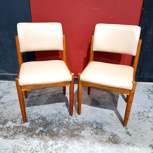 Lot 155 - DINING CHAIRS