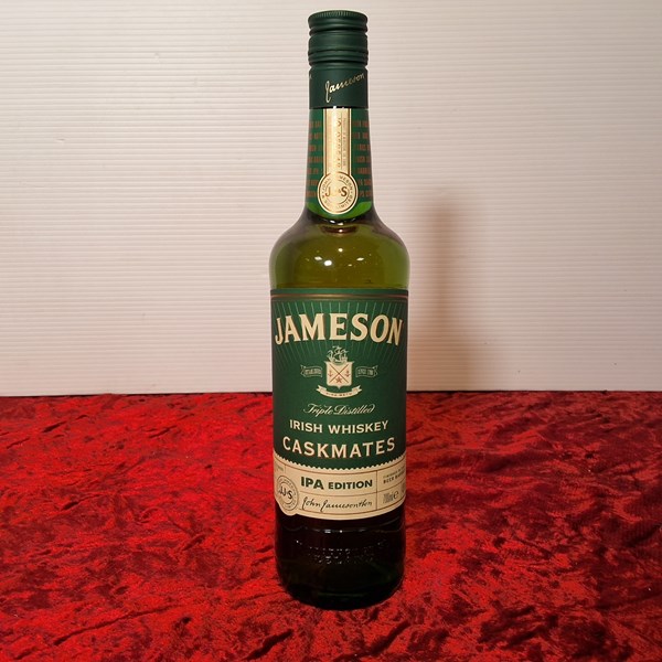 Lot 120 - JAMESON CASKMATES IRISH WHISKY