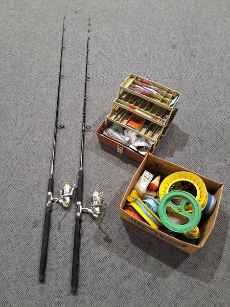 Lot 463 - FISHING RODS AND TACKLE