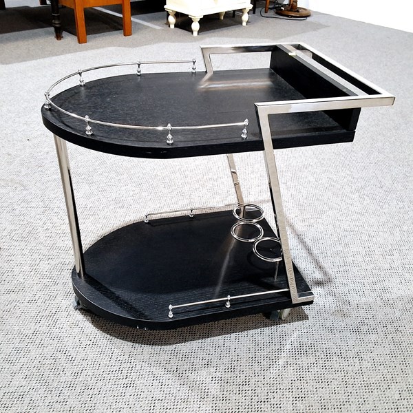 Lot 498 - COCKTAIL TROLLEY