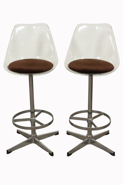 Lot 8 - PAIR OF OROGLASS BAR STOOLS