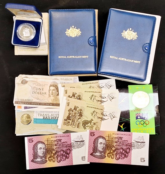 Lot 1053 - COINS & NOTES