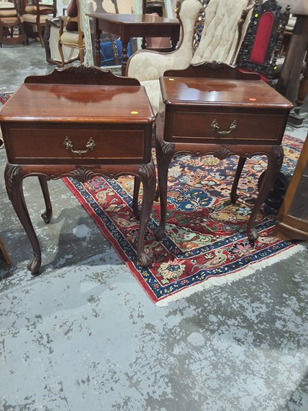 Lot 128 - BEDSIDE CABINETS