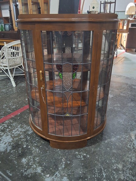 Lot 312 - DISPLAY CABINET