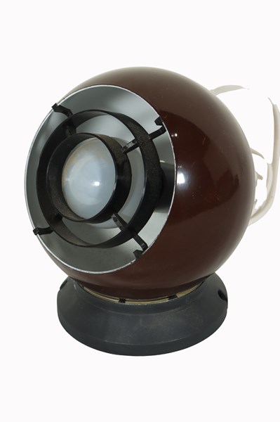 Lot 41 - H63 MAGNETIC BALL LAMP