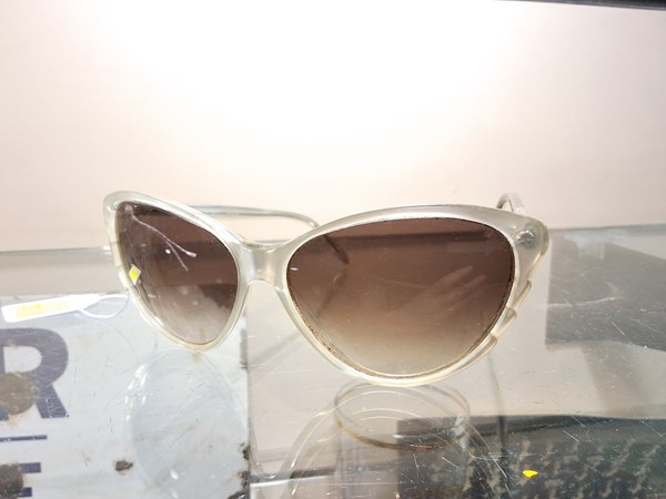 Lot 1266 - JONATHAN SCEATS SUNGLASSES