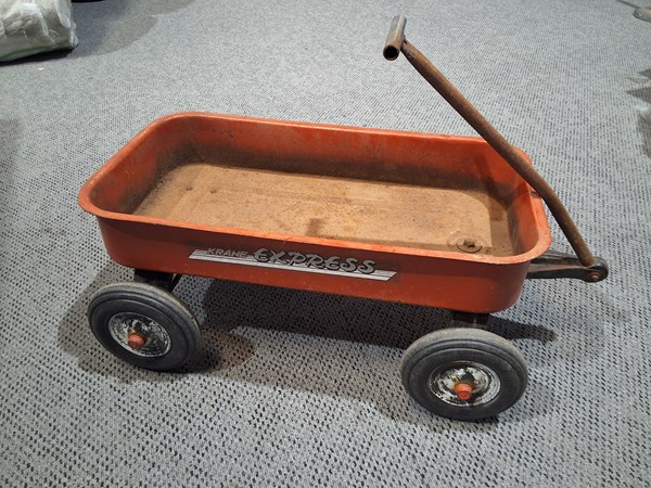 Lot 503 - CHILDS HAND CART