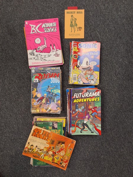 Lot 1259 - COMICS