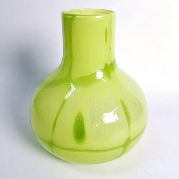 Lot 1355 - STUDIO GLASS VASE