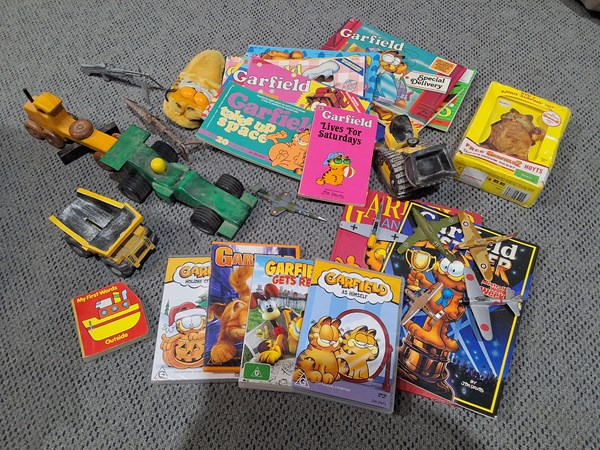 Lot 1321 - TOYS