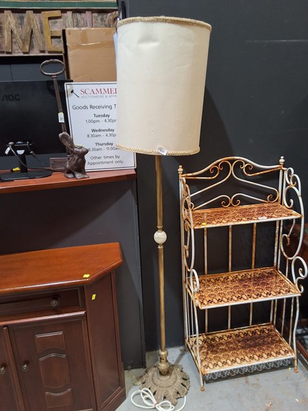 Lot 382 - FLOOR LAMP