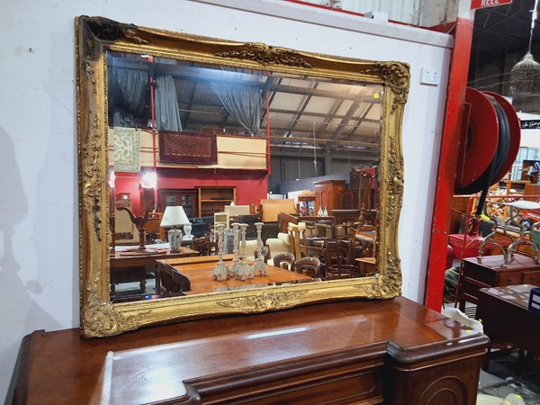 Lot 221 - MIRROR